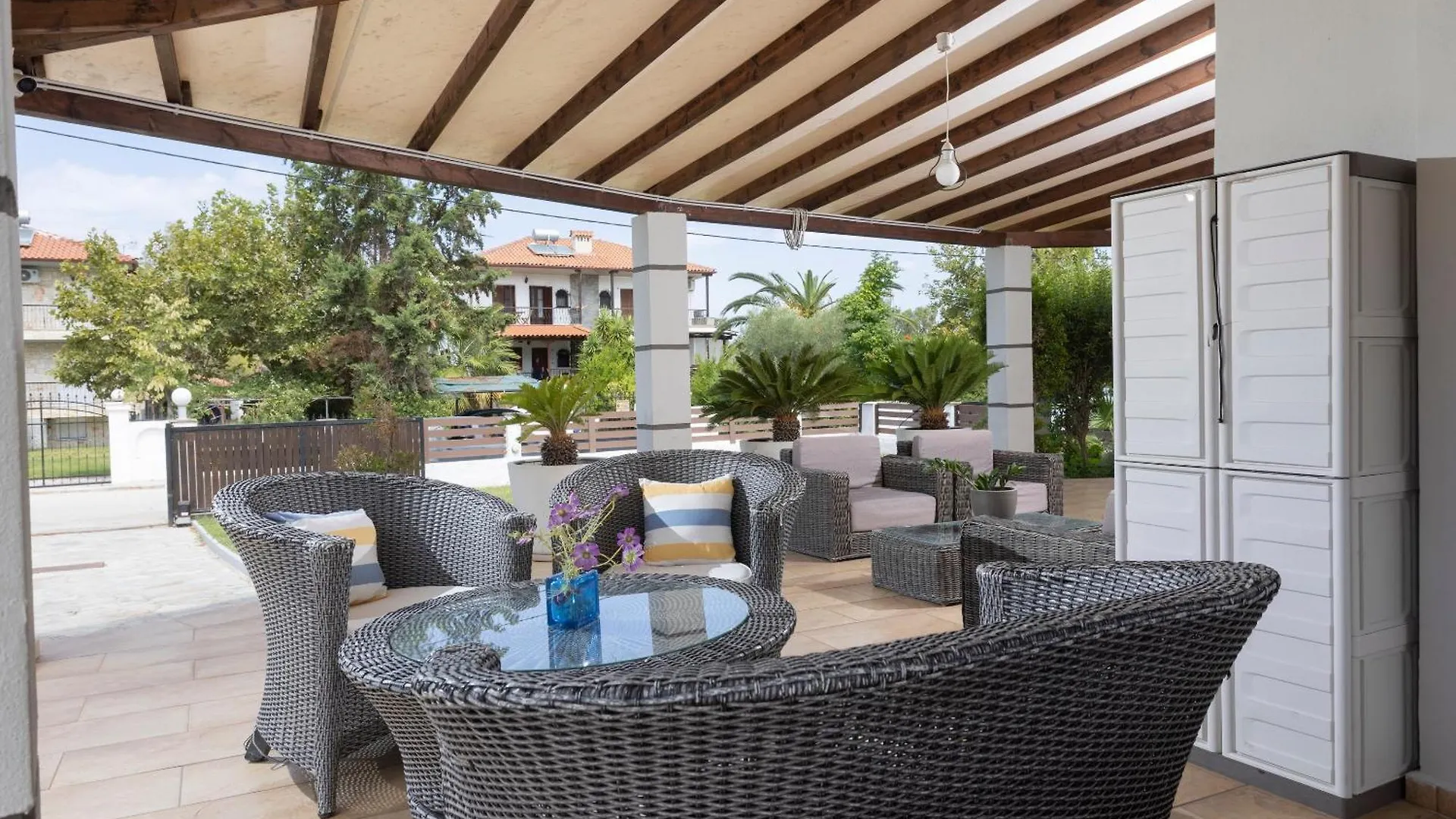 Villa Alto - 4Bdrms, Near Elephant And Mako Beach Bar Pefkochori