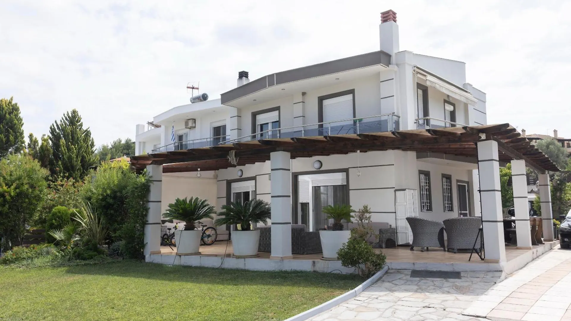 Villa Alto - 4Bdrms, Near Elephant And Mako Beach Bar Pefkochori