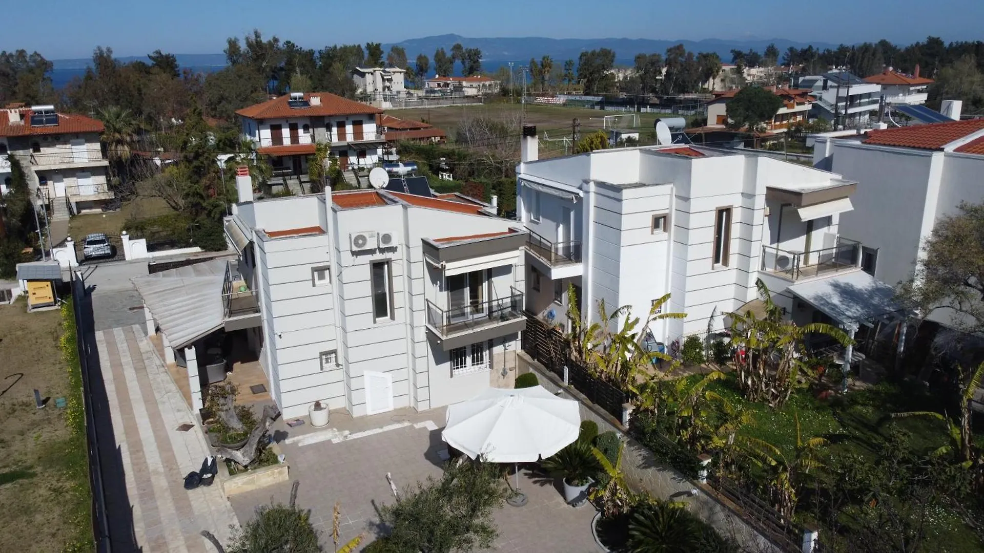 Villa Alto - 4Bdrms, Near Elephant And Mako Beach Bar Pefkochori