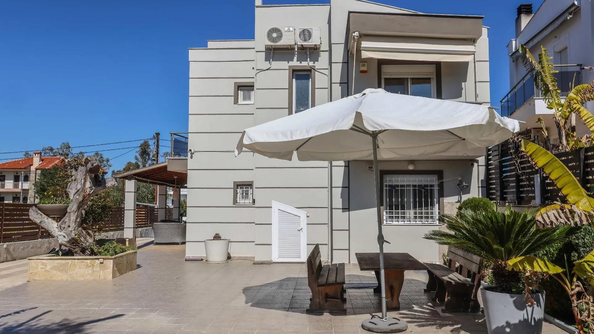 Villa Alto - 4Bdrms, Near Elephant And Mako Beach Bar Pefkochori