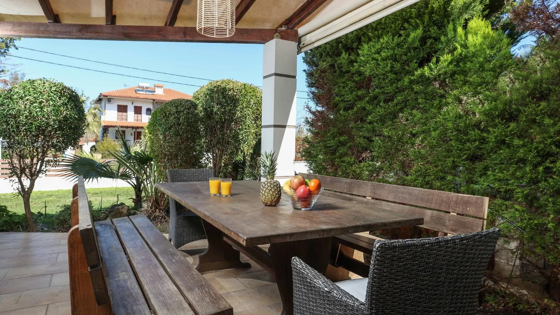 Villa Alto - 4Bdrms, Near Elephant And Mako Beach Bar Pefkochori 0*,