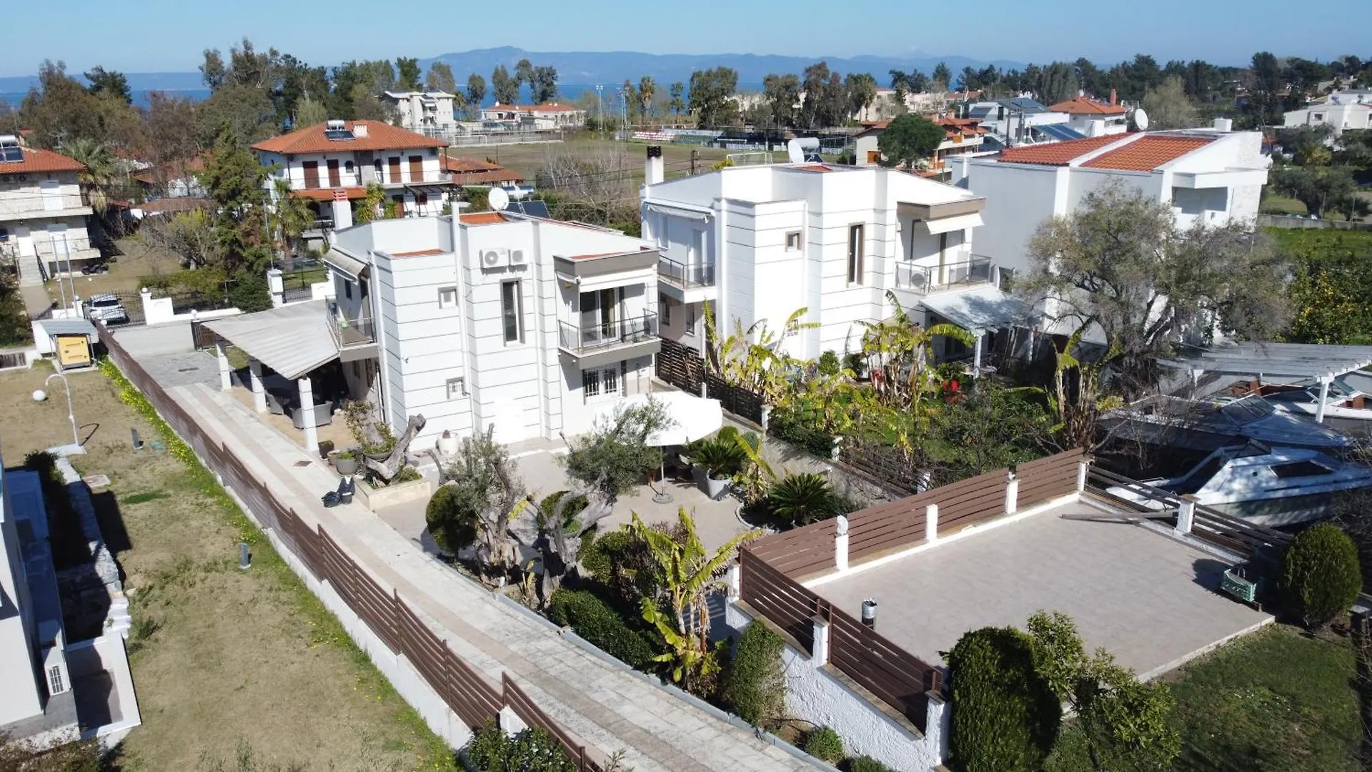 Villa Alto - 4Bdrms, Near Elephant And Mako Beach Bar Pefkochori