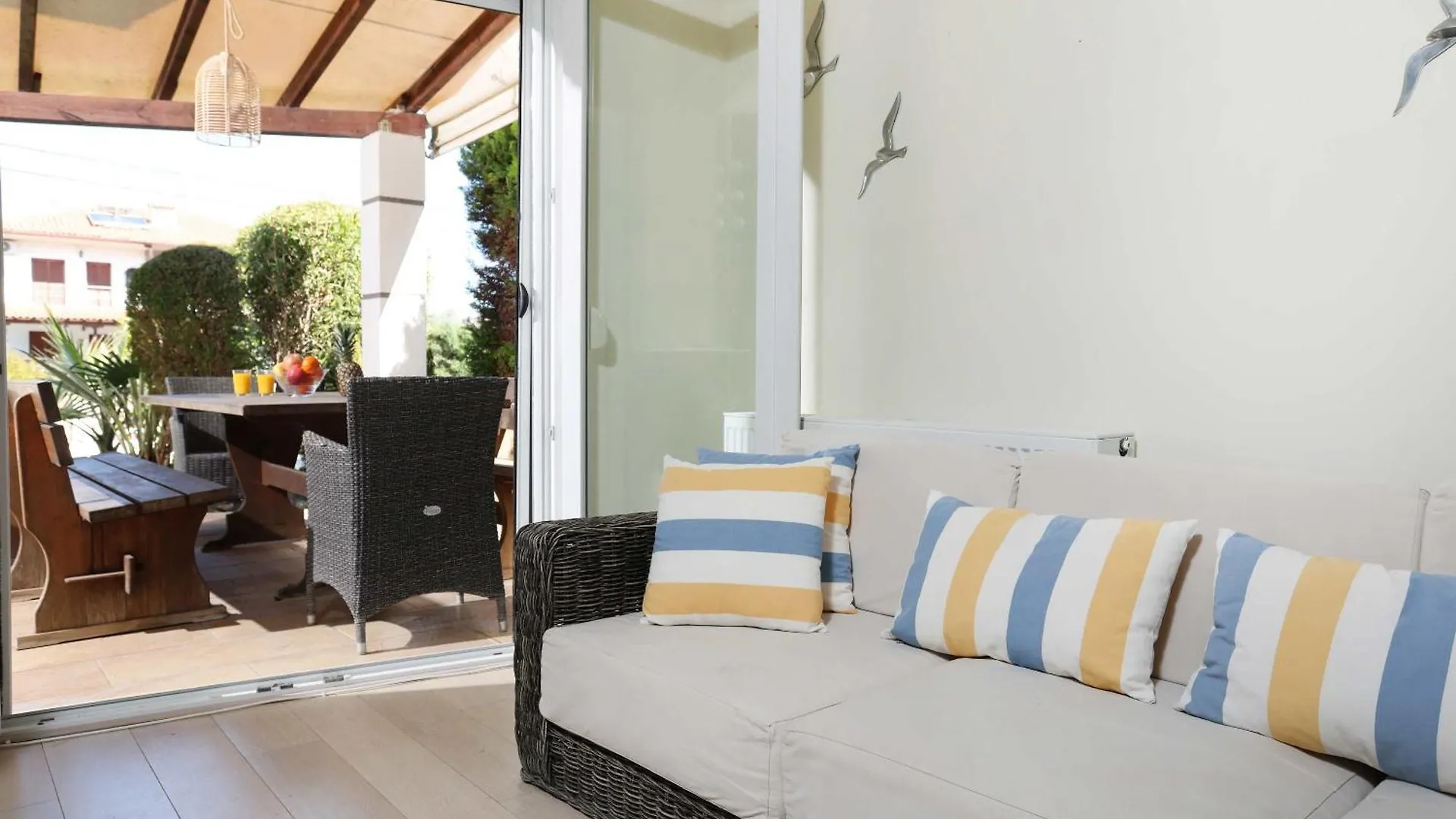 Villa Alto - 4Bdrms, Near Elephant And Mako Beach Bar Pefkochori